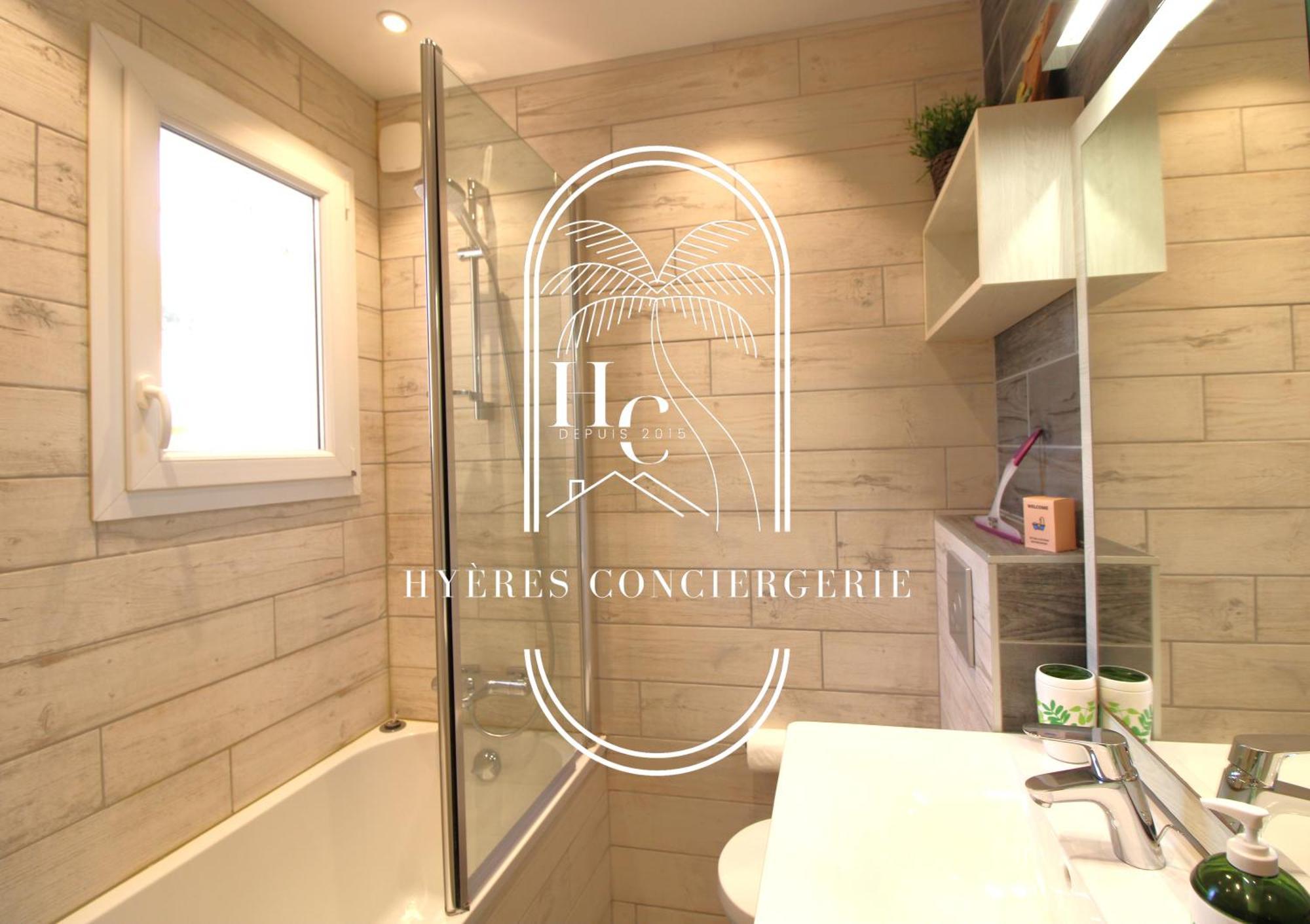 Duplex Au Coeur Du Port D'Hyeres- Plages Parking By Hc Ngoại thất bức ảnh